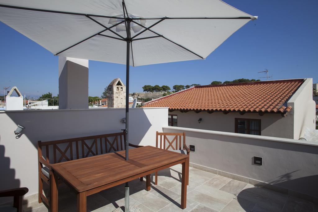 Onar Superior Suites Rethymno  Exterior photo